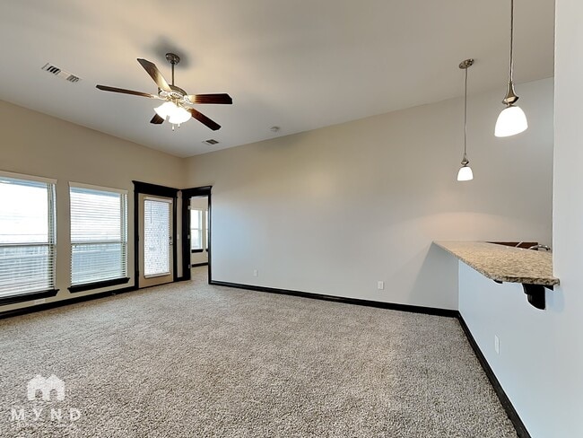 Photo - 18212 Manera Wy