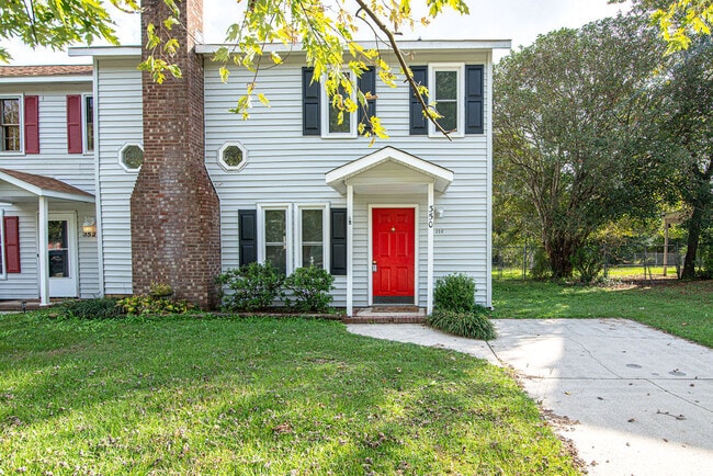 Photo - 350 W Frances St