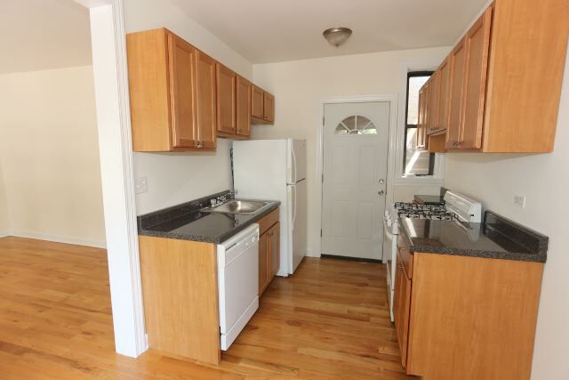 Photo - 3828 N Fremont St Unit W2