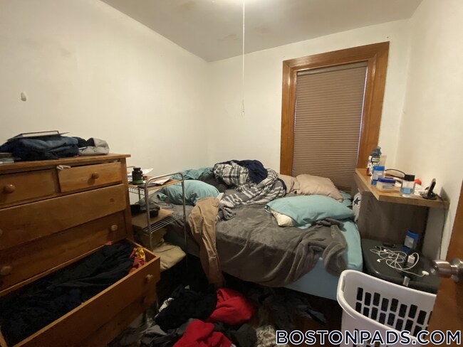 Building Photo - 40 Jay St