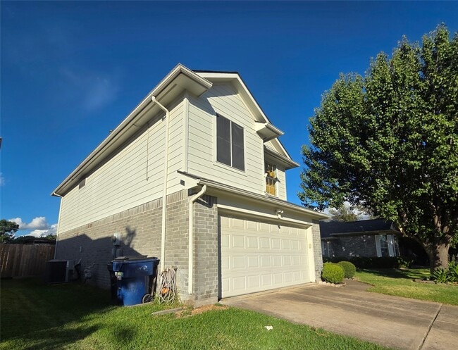 Photo - 16102 Mission Village Dr