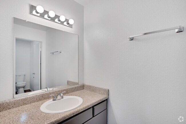 2 Bedroom / 1 Bathroom
