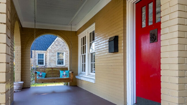 Photo - 1303 S Sneed Ave