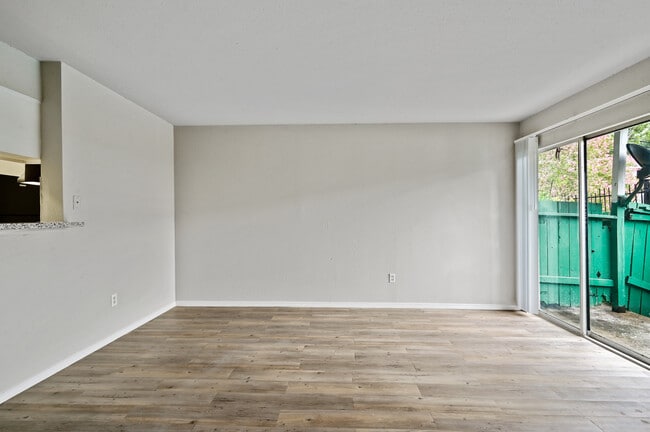 Photo - Buena Vista apartments