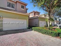 Photo - 1636 SE 24th Ct