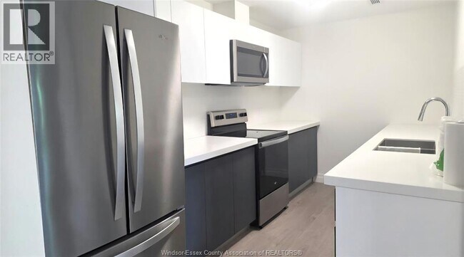 Photo - 3290 Stella Crescent Unit 404