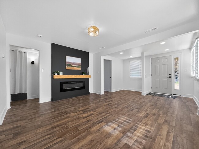 Photo - 13 Blinker Ct