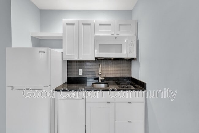 Photo - 401 Delaware Ave Unit 307