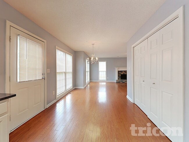 Photo - 65 Cricket Ct