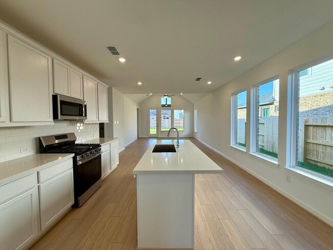 Photo - 22142 Ingham Blf Ln