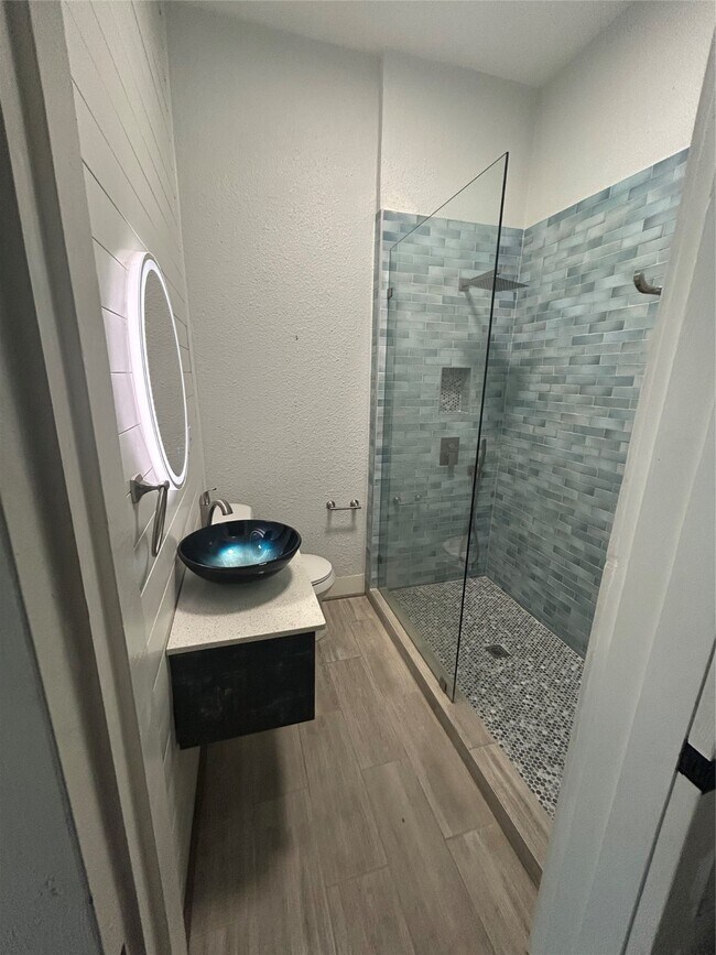 Photo - 1523 21st St Unit 2