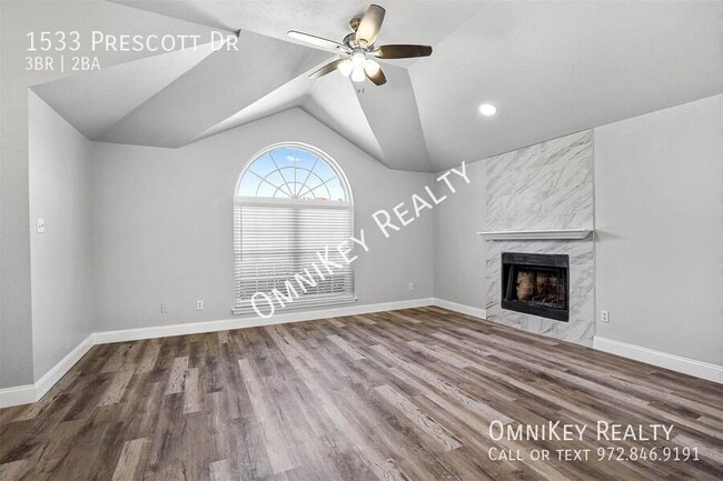 Photo - 1533 Prescott Dr
