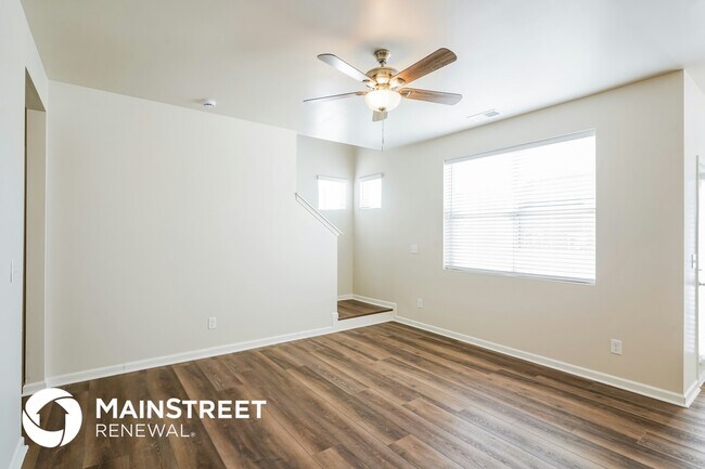 Photo - 1080 Pepper Stone Dr