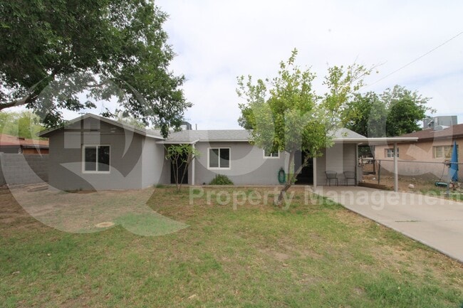 Photo - 50 E Valencia Dr House