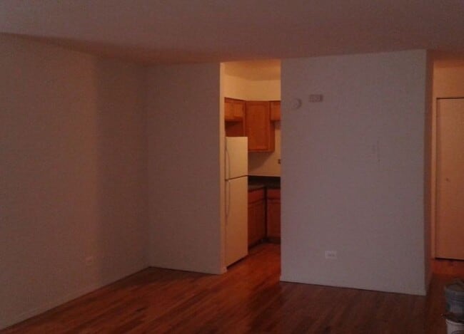 Photo - 1515 W Morse Ave Unit 211