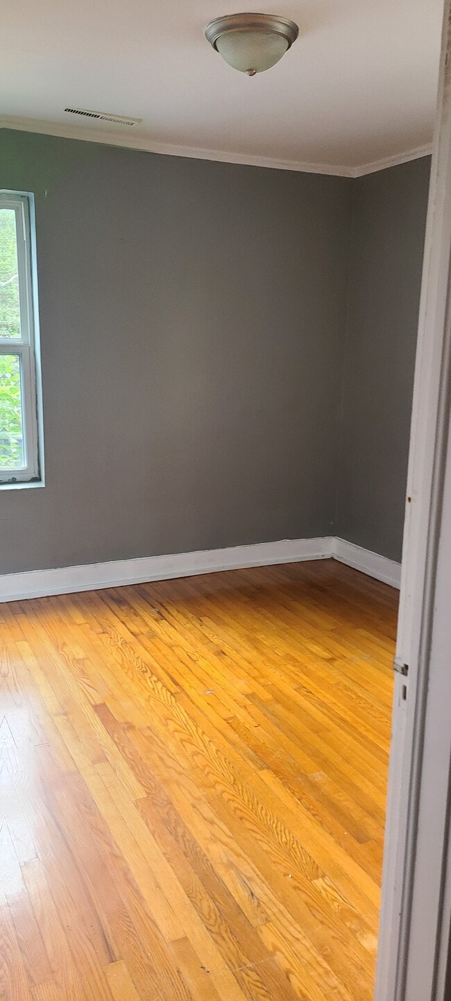 Bedroom - 1477 Carolina Ave Unit 1477 Carolina Avenue