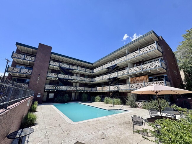 Building Photo - 655 N Pearl St Unit 306
