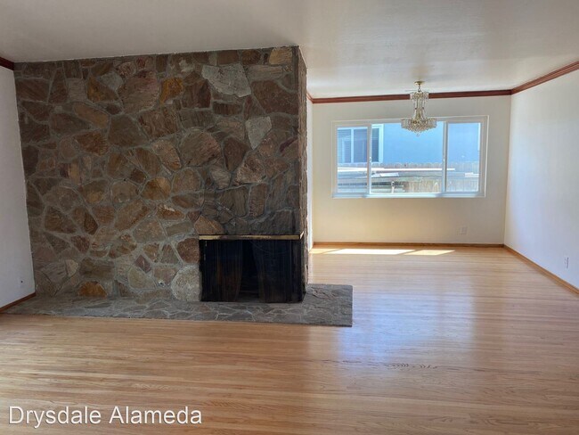 Photo - 3 br, 2 bath House - 417 Kitty Hawk Rd