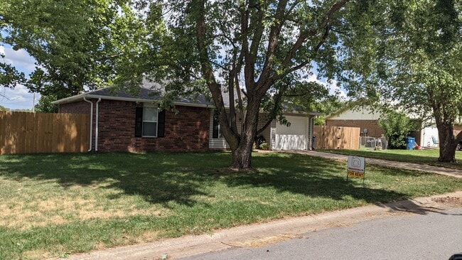 Photo - 1194 Flint Pl
