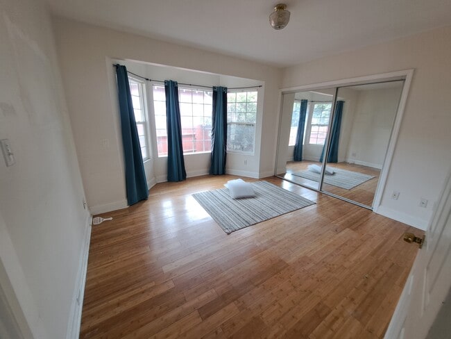 Building Photo - 55 W Mission Ave Rental