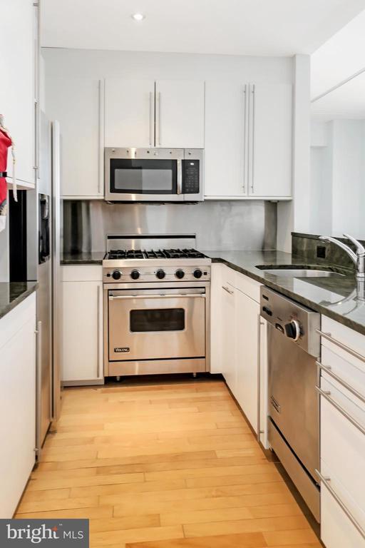 Building Photo - 1300 13th St NW Unit 609 Rental