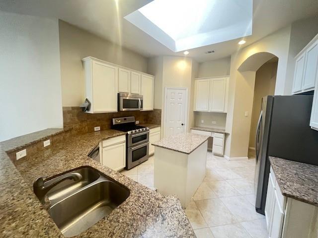 Photo - 1810 Giddings Ct