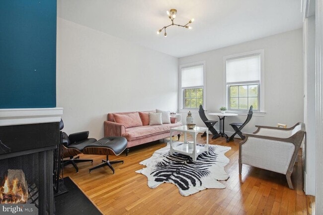 Photo - 18 9th St NE Unit 401