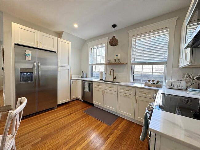 Photo - 19 Walnut St Unit 2