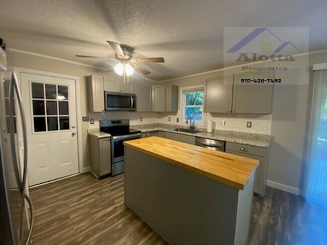 Photo - 5408 S Sumac Cir