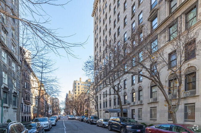 Photo - 1115 Fifth Ave