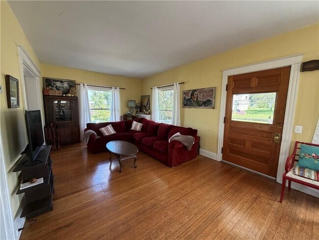 Photo - 67 Granite St