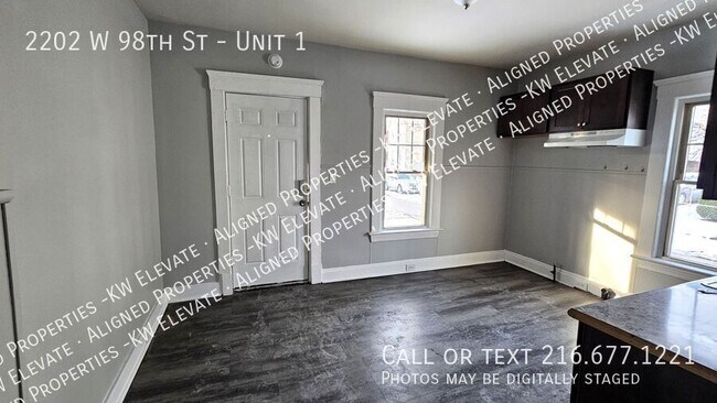 Photo - 2202 W 98th St Unidad 1