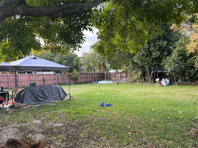 Photo - 1001 NE 33rd St