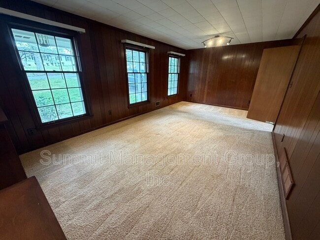 Photo - 200 Indian Creek Dr