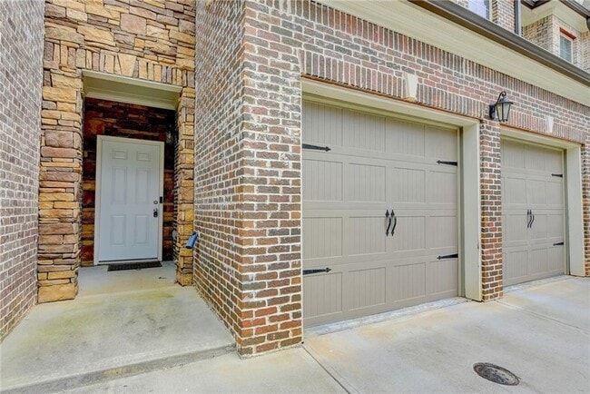 5605 Bright Cross Wy