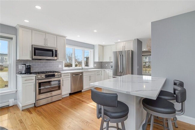 Photo - 53 River Run