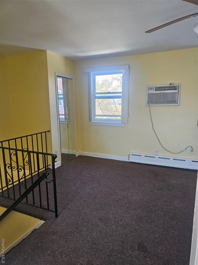 Photo - 76-37 Commonwealth Blvd Unit 2