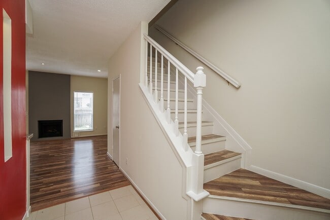Photo - 2910 Grants Lake Blvd Unidad 1505
