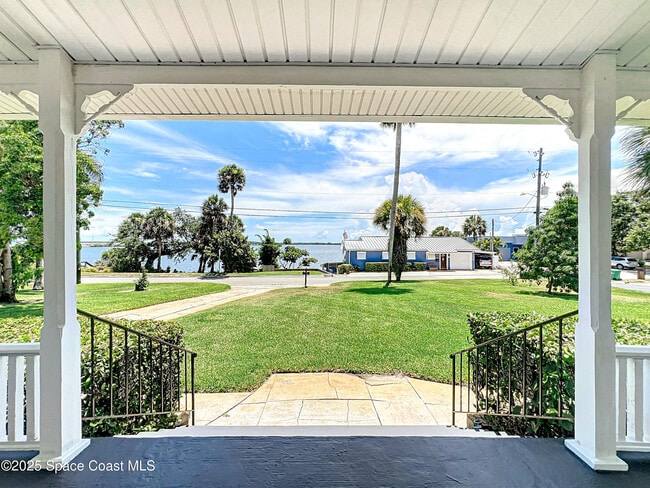 Photo - 2811 Indian River Dr