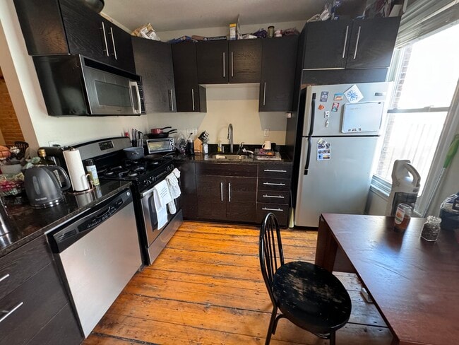 Photo - 237 Northampton St Unit 3