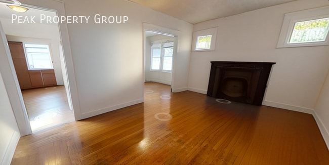 Photo - 349 Warner St