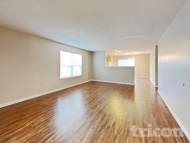 Photo - 7335 Mosaic Dr