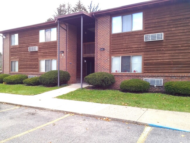 Randolph Village - Randolph Village Apartments
