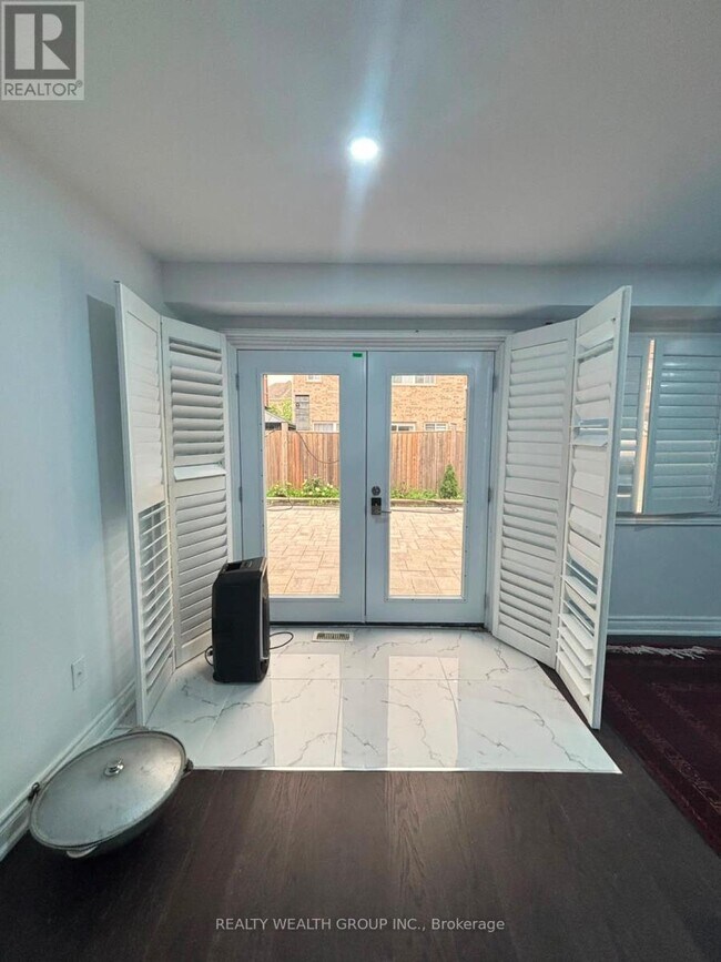Photo - 13 Brider Crescent