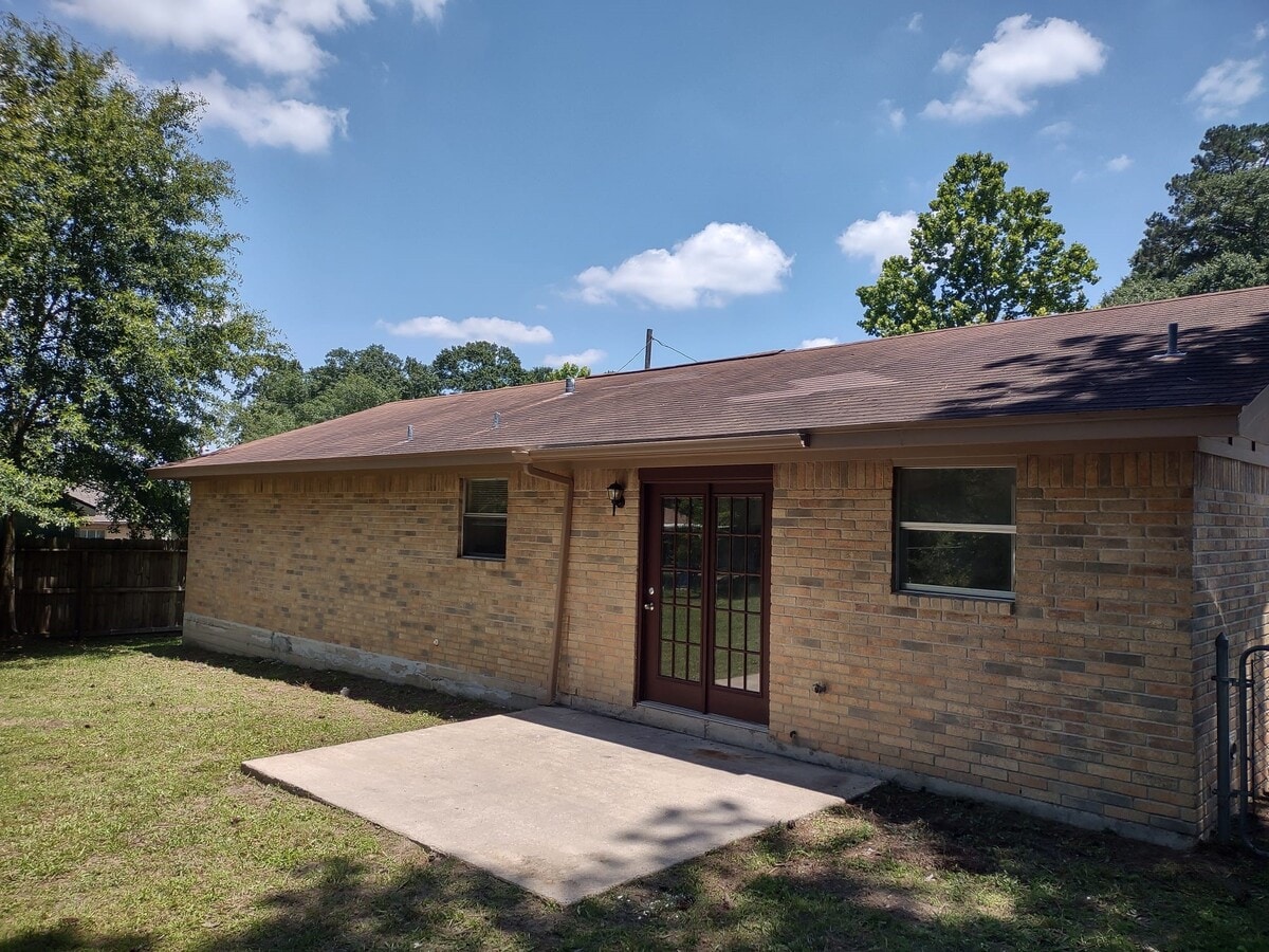 Photo - 102 Libby Cir