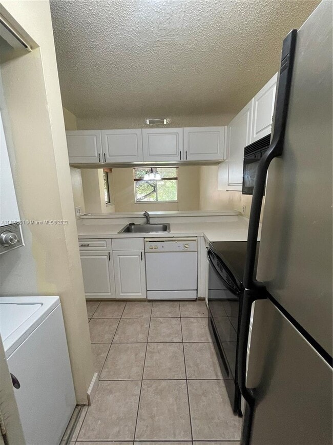 Photo - 906 Coral Club Dr Unit 906