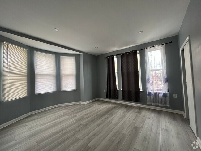 Building Photo - 1632 W Passyunk Ave Unit 2F Rental