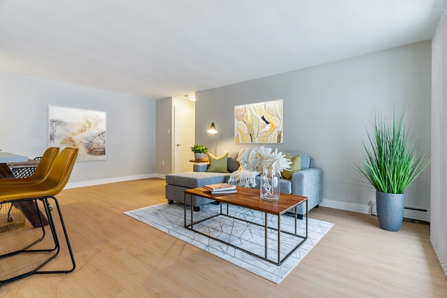 Castlegrove Apartments