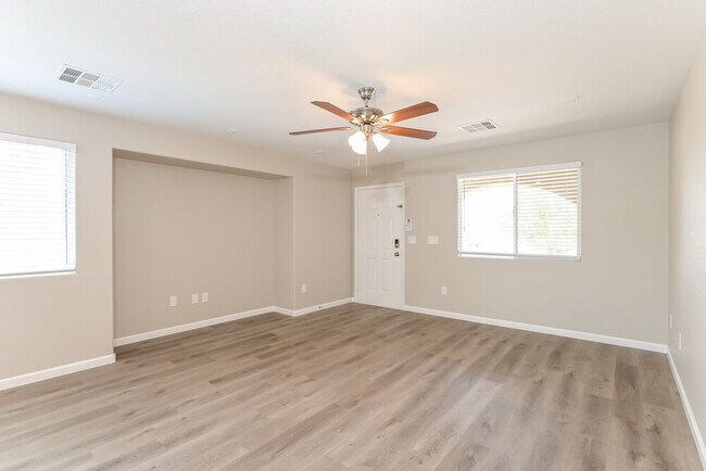 Photo - 6083 W Dewey Dr