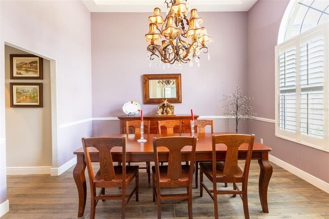 Photo - 1084 Shadowmoss Cir